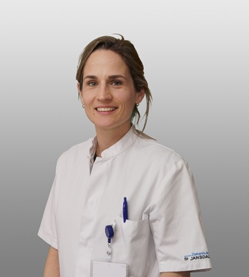 L. (Leonie) L. (Leonie)