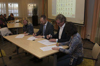 Verloskundigen, gynaecologen, STBN en St Jansdal tekenen intentieverklaring