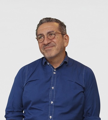 R.E. (Roberto) R.E. (Roberto)