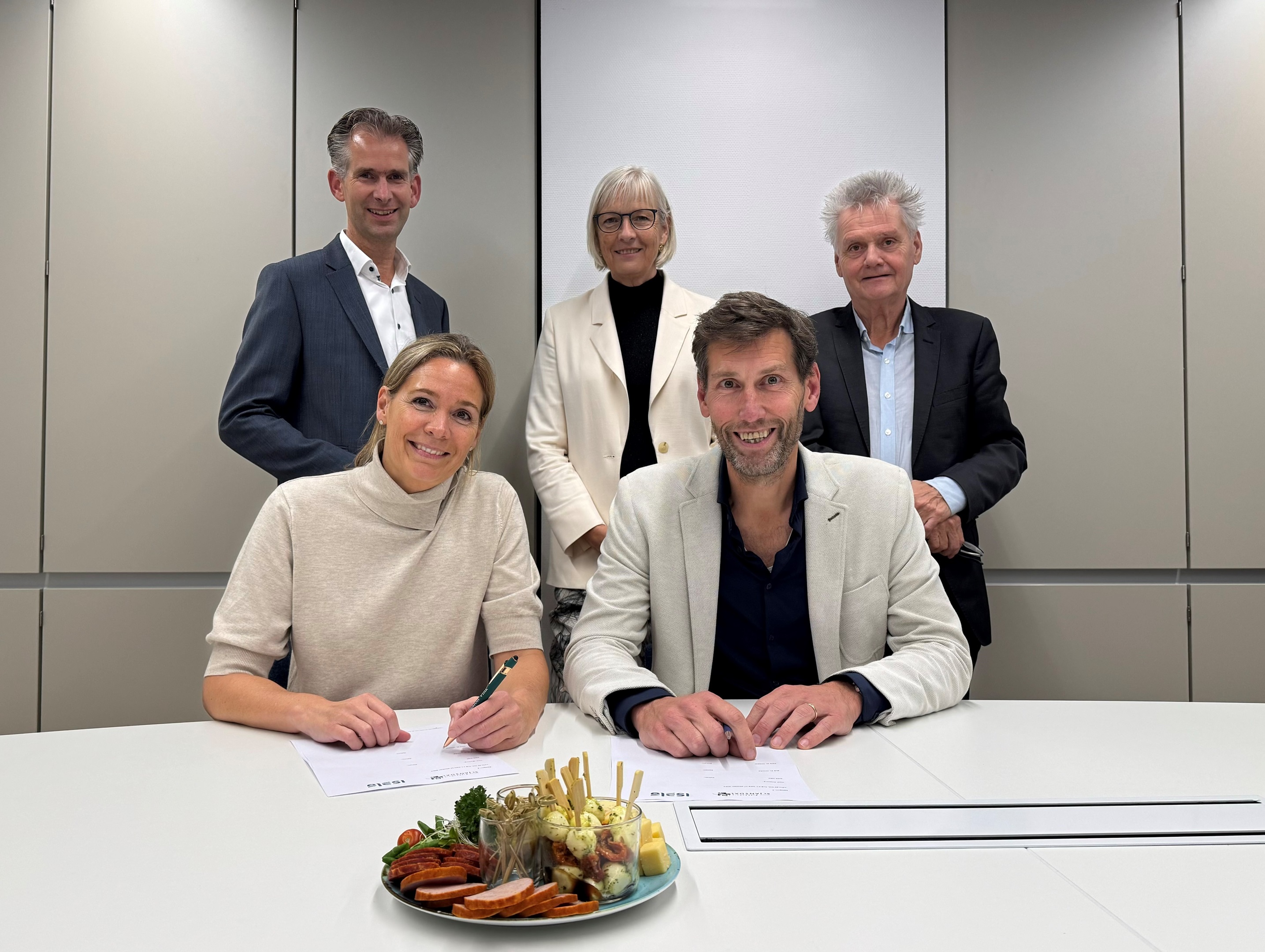 Ziekenhuizen Isala en St Jansdal borgen interventieradiologie in de regio