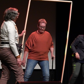 Gratis theateravond voor en door mensen met niet-aangeboren hersenletsel Gratis theateravond voor en door mensen met niet-aangeboren hersenletsel