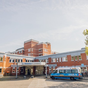 Gemeente Lelystad en St Jansdal bouwen samen aan de zorg van de toekomst Gemeente Lelystad en St Jansdal bouwen samen aan de zorg van de toekomst