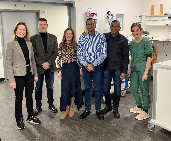 Werkbezoek uit Suriname aan ziekenhuis Lelystad