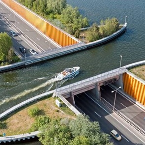 Weg afgesloten tussen Zeewolde / Lelystad en Harderwijk (N302) Weg afgesloten tussen Zeewolde / Lelystad en Harderwijk (N302)